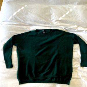 Green 100% cashmere sweater